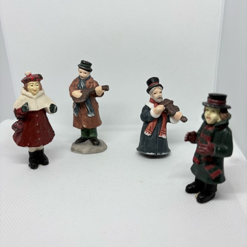 Vintage Lemax Victorian style Holiday Carolers Figurine Set of 4